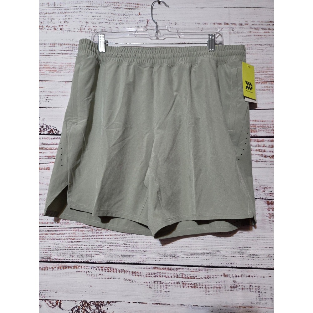 All in Motion Mens 7 Inch Run Shorts Camo Gray Large NWT Moisture Wicking Gym